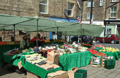 Yeadon Market - family in yeadon