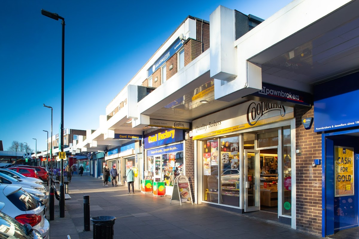 Bramley Shopping Centre - Shopping Centres in farsley