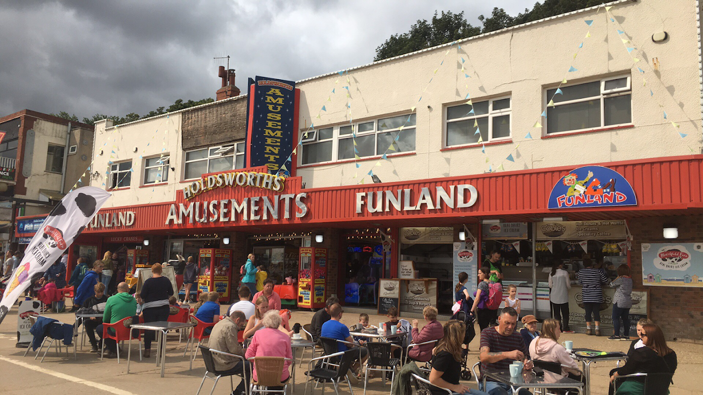 Holdsworth Amusements