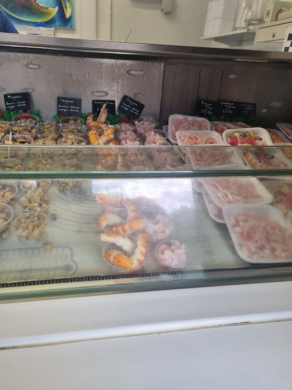 The Seafood Bar - fishmongers in filey
