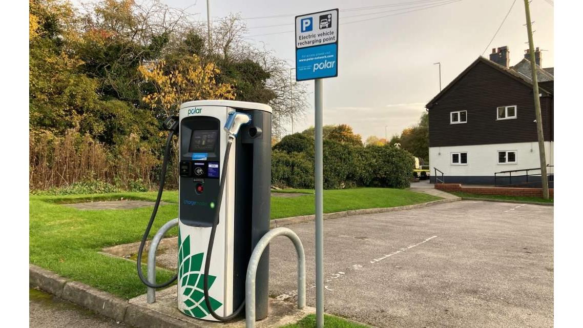 bp pulse Charging Station