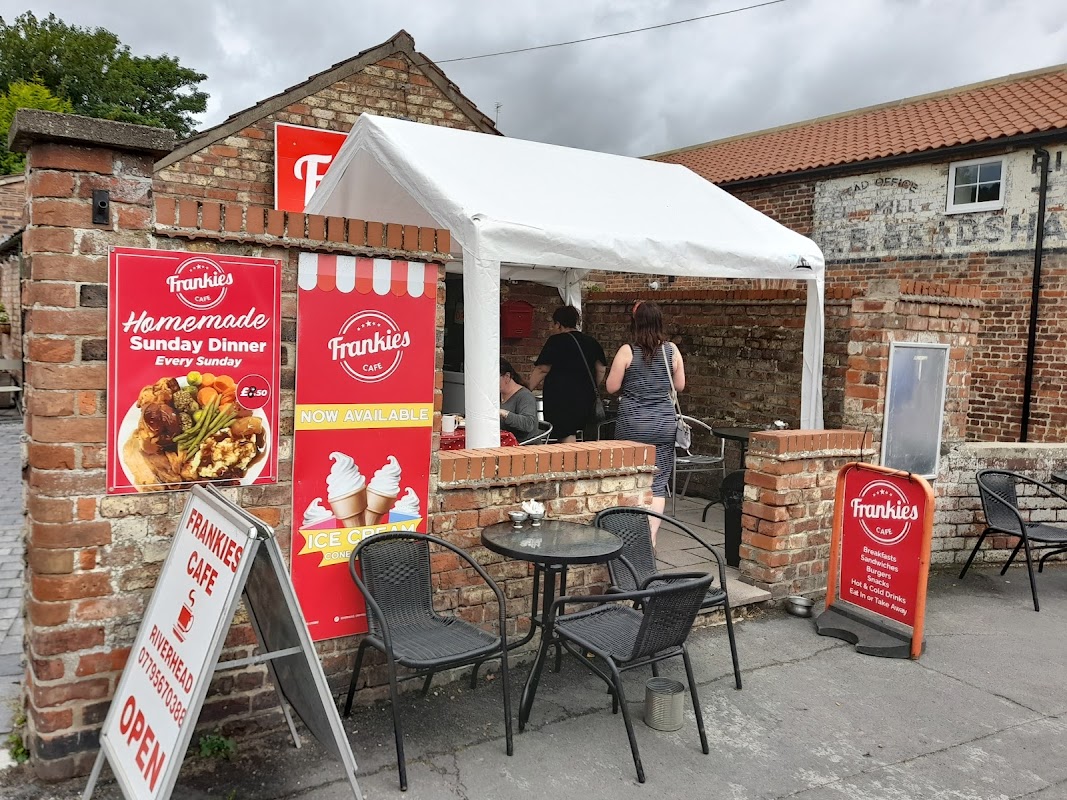 Riverhead Cafe - Driffield