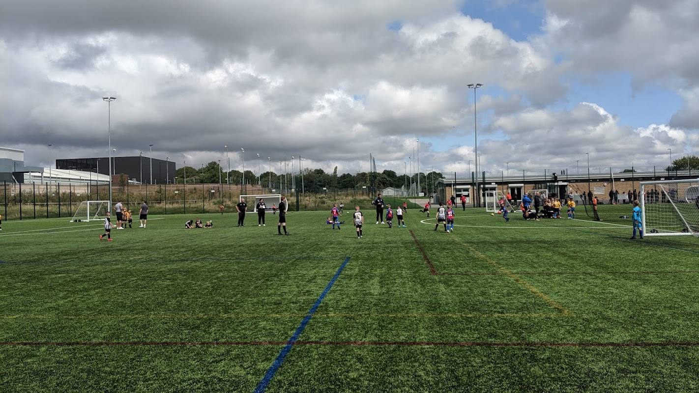 Leisure United Graves Football Hub