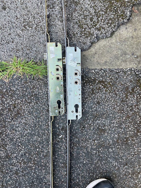 REMS Locksmiths Leeds