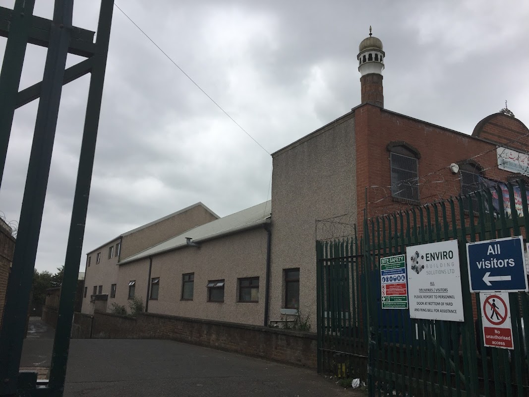 Jamia Masjid Ahl-e-Hadith HX1 4ET