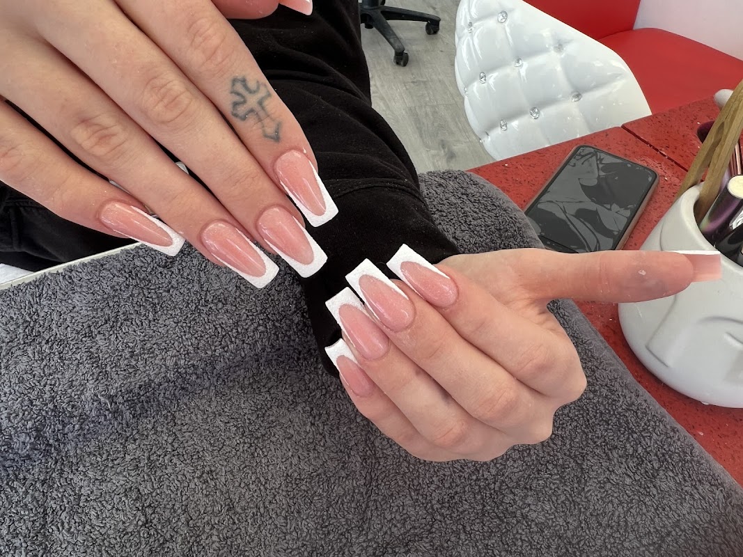 T94 Nails Spa