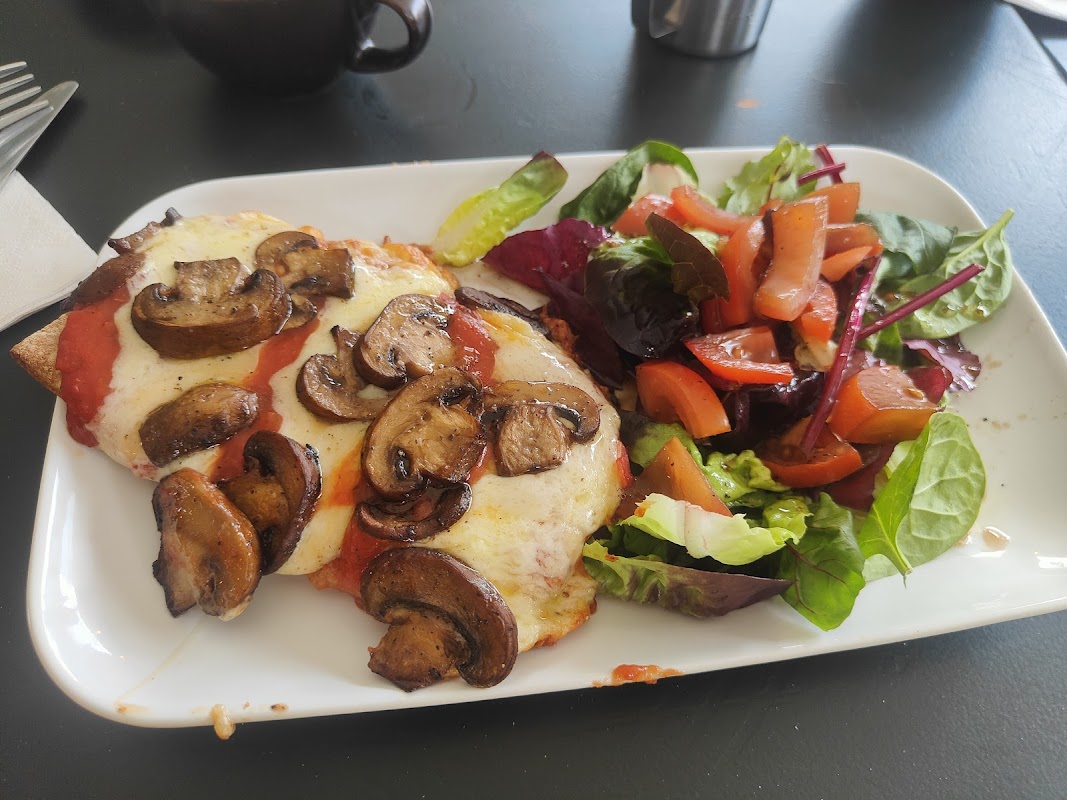 Delicious Cafe