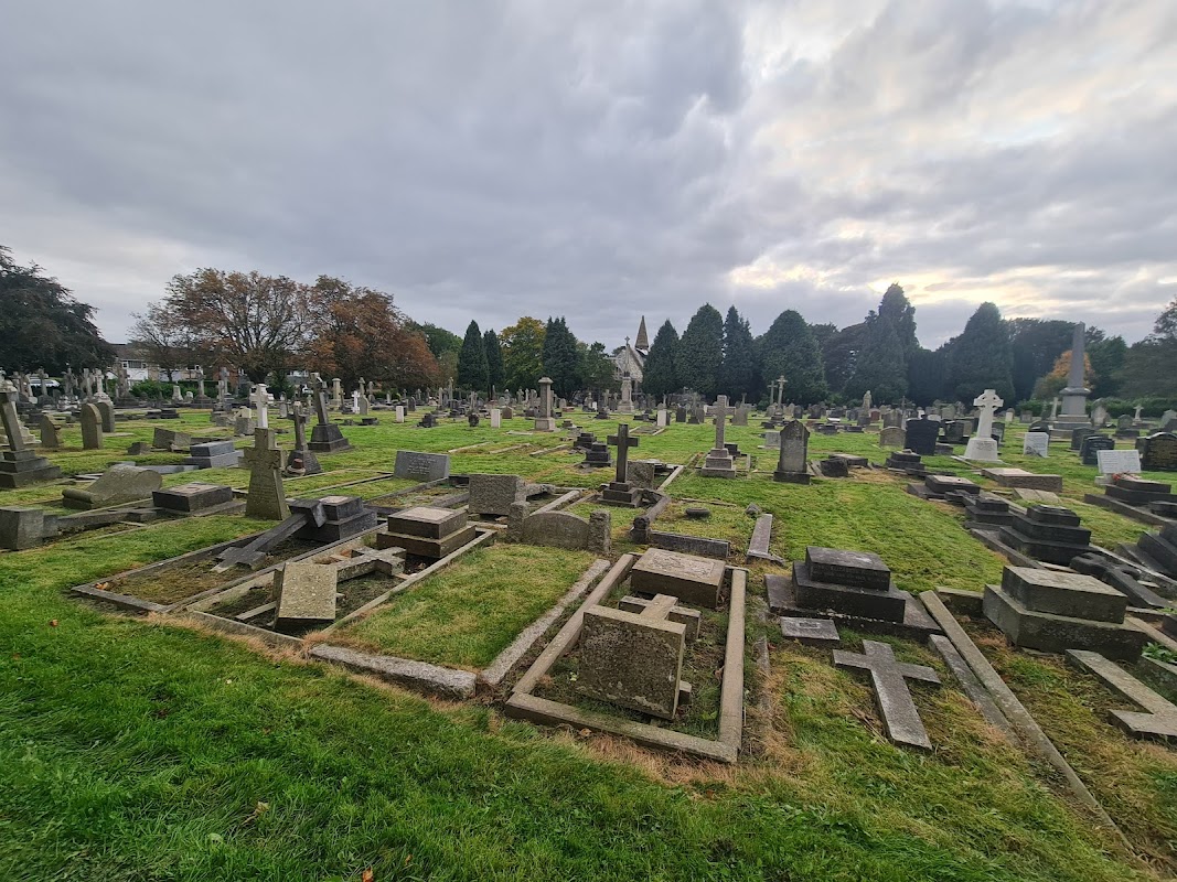 Harlow Hill Cemetery
