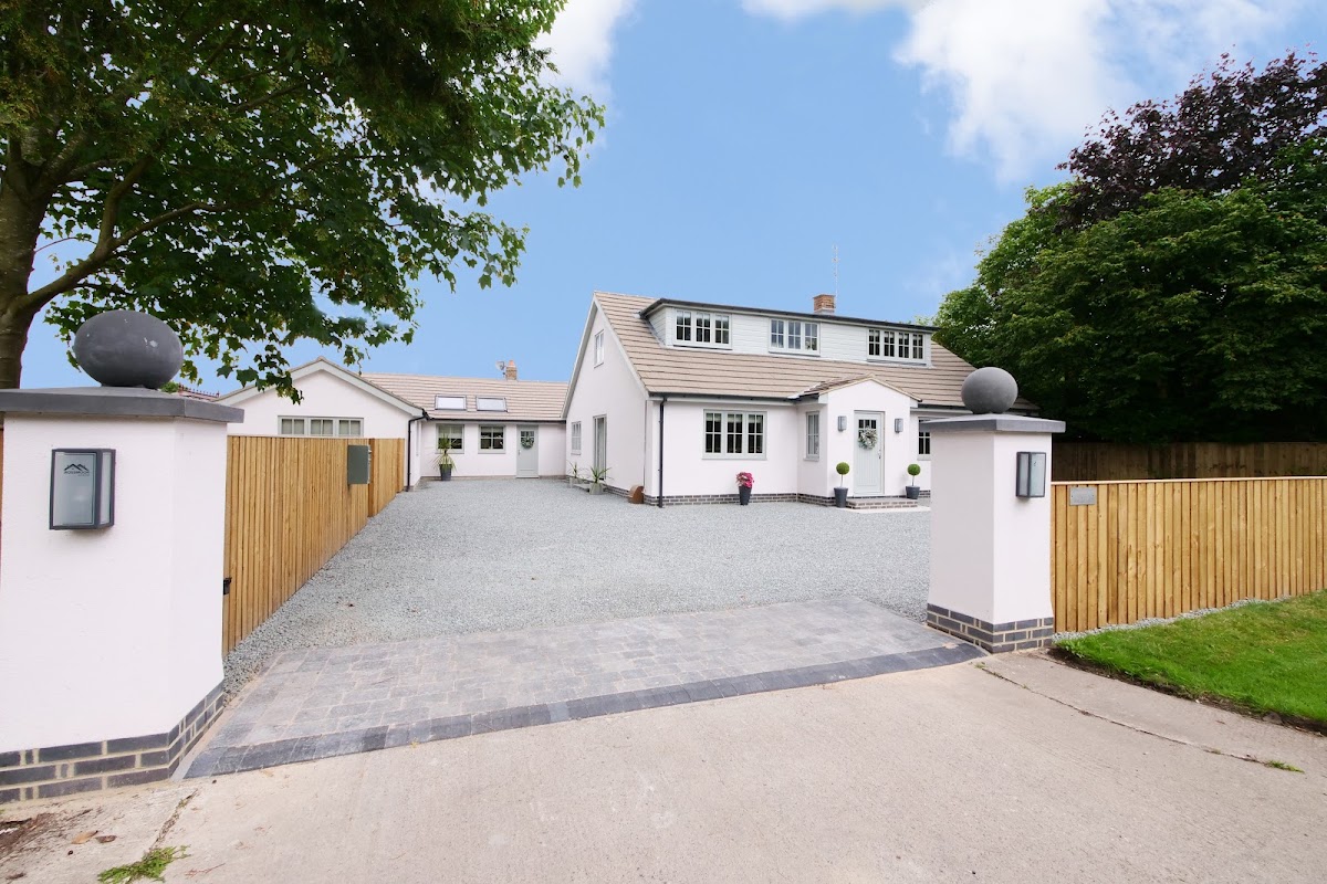 Crossmoor lodge