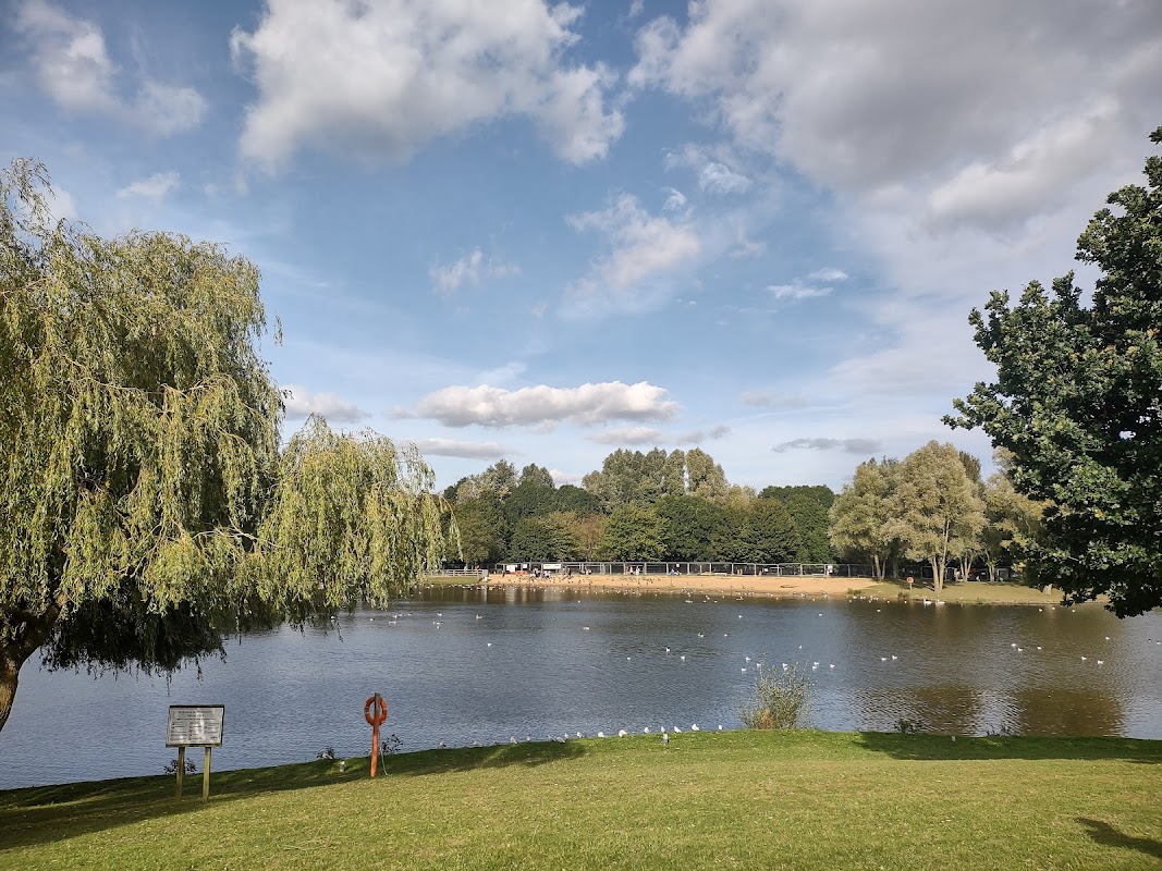 Hemsworth Water Park - Car Park