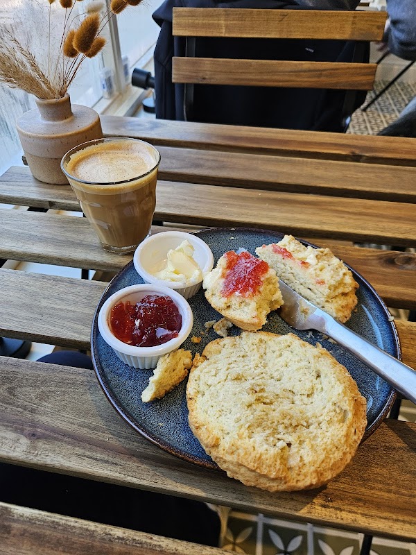 Petite Bakery