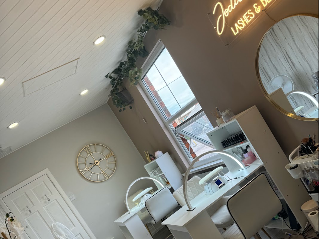 Jodie Bailey Lashes & Beauty