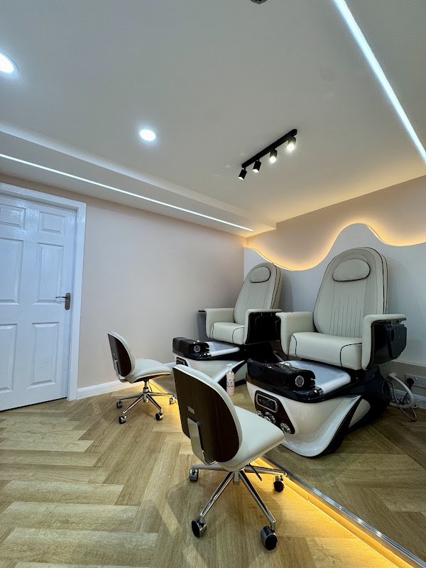 Pink Nails Horsforth