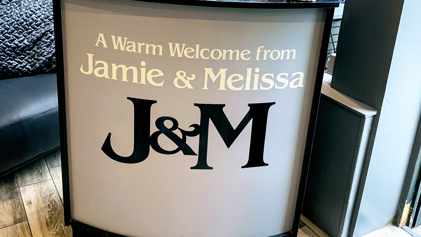 Jamie & Melissa Howden Ladies And Gents Hairdressing