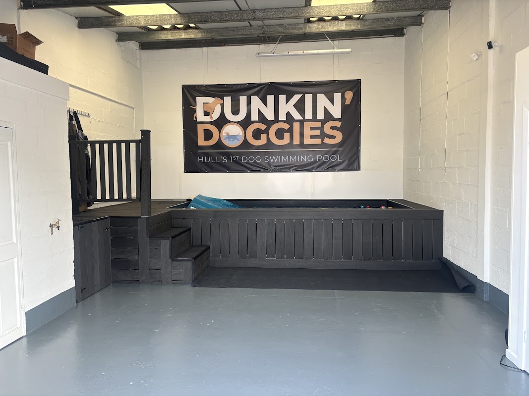 Dunkin' Doggies - Vets in hull