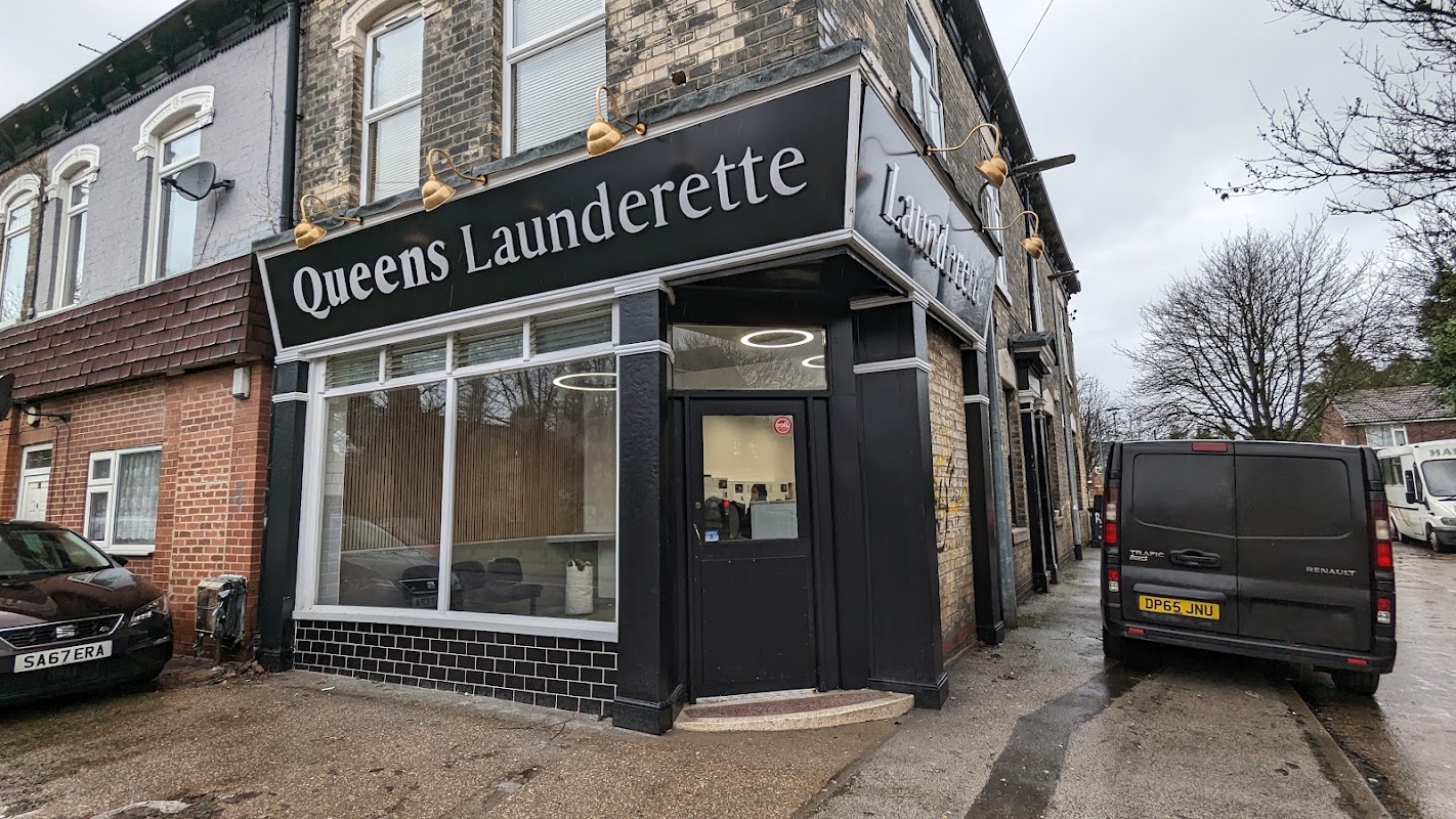 HU5 Queens Launderette