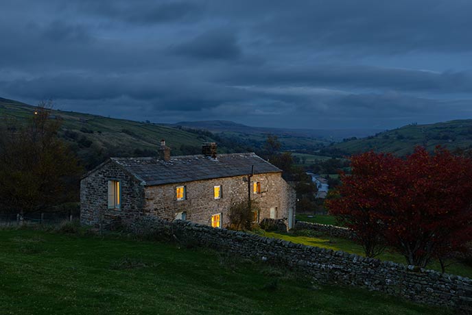 Nettlebed is a charming stone cottage located in the Yorkshire Dales