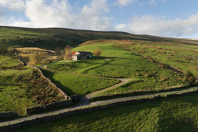 Nettlebed is a charming countryside cottage nestled in the Yorkshire Dales