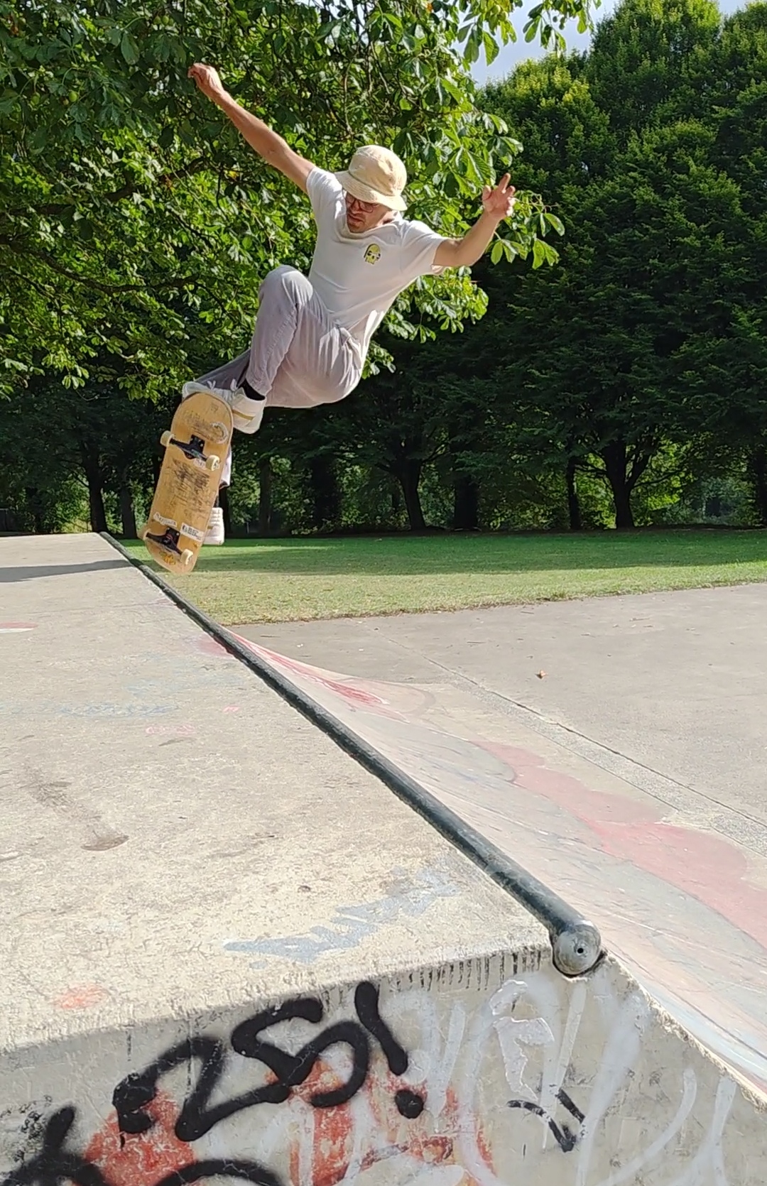 Go Skateboarding Day: Skate BD presents Skater XL Play Session