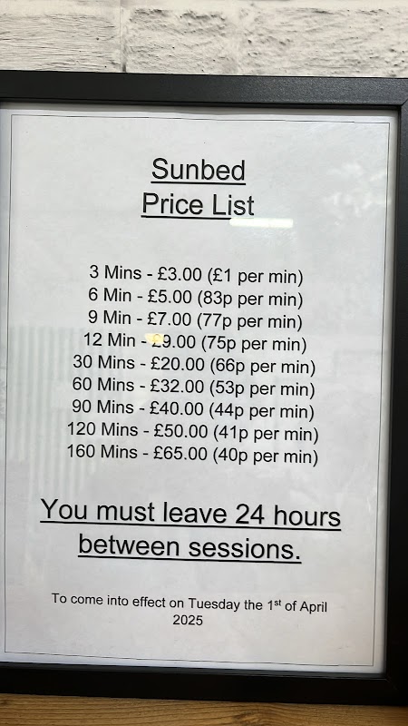 Finesse Hair & Tanning 11-13, Broomhill Avenue, Keighley