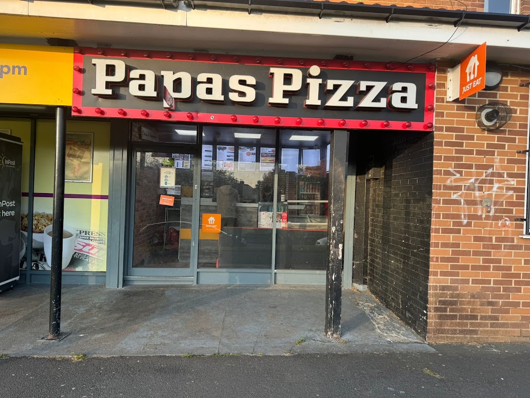 Dining at Papas Pizza in killingbeck