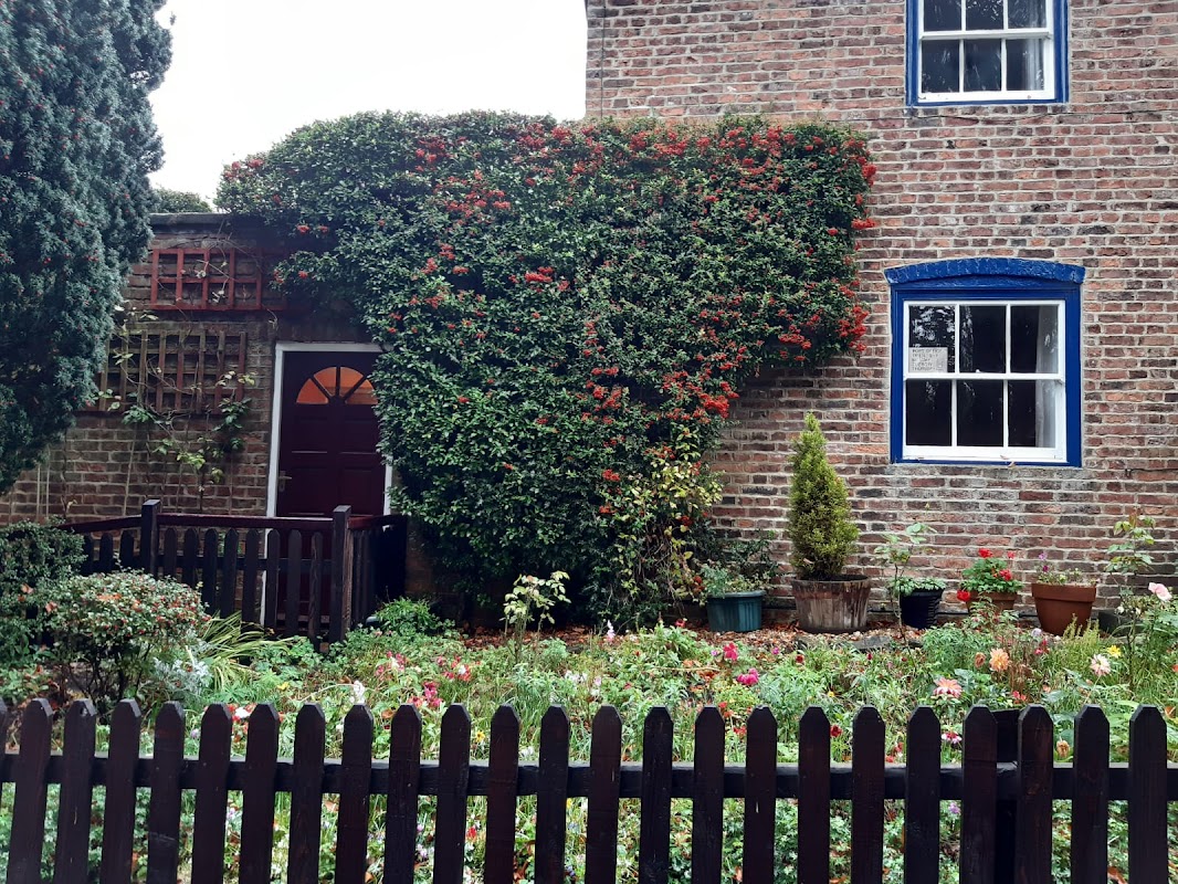 Goldsborough Post Office