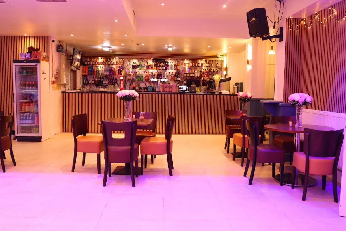 Oasis Bar And Restaurant