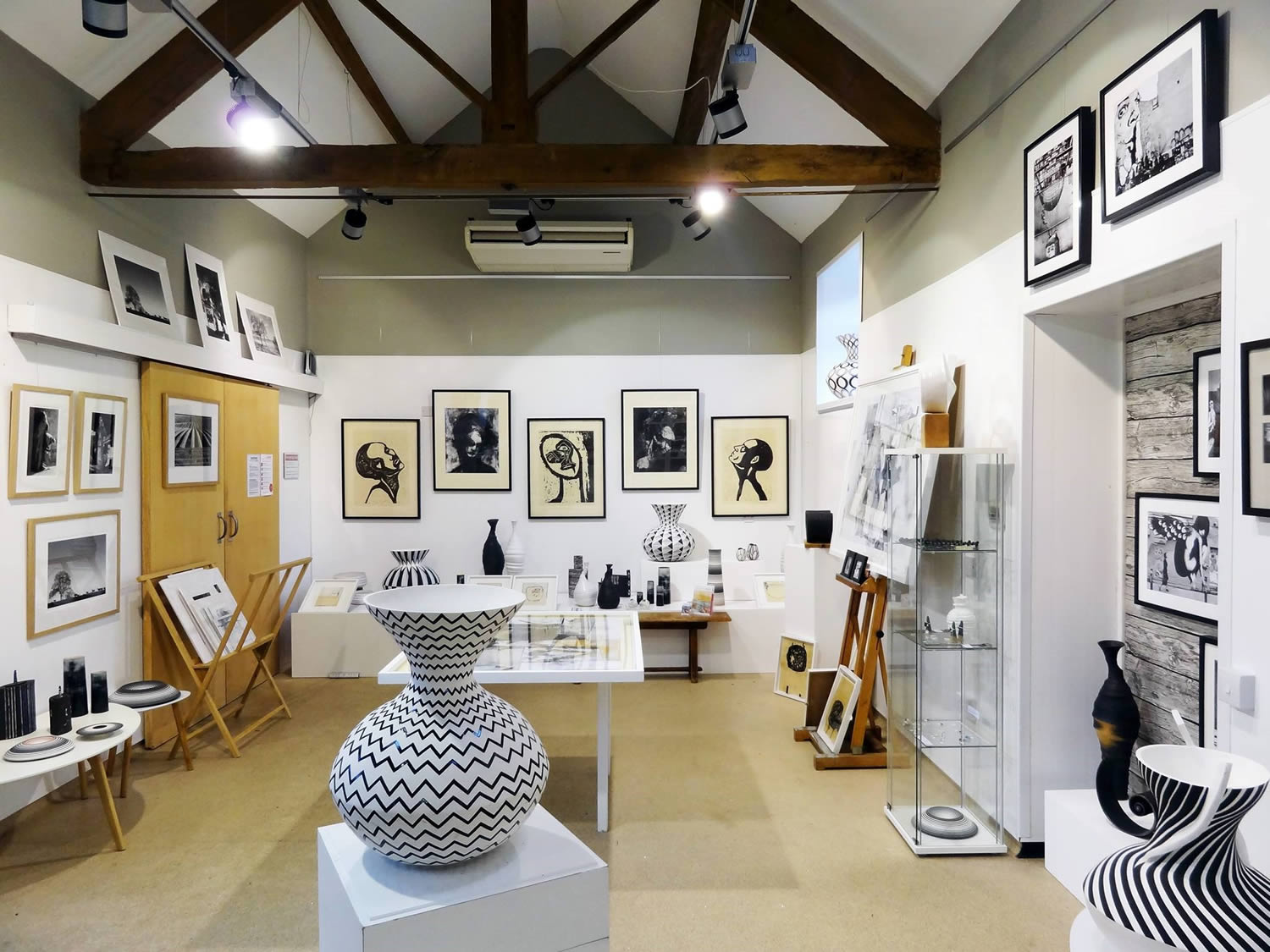 Kunsthuis Gallery