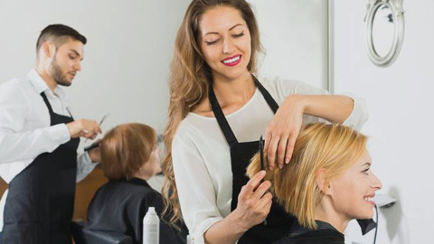 Emilys Hairdressers - Hair Salons in manor