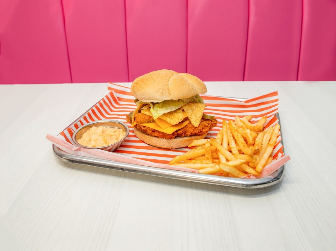 Foodiez Burgers & Shakes