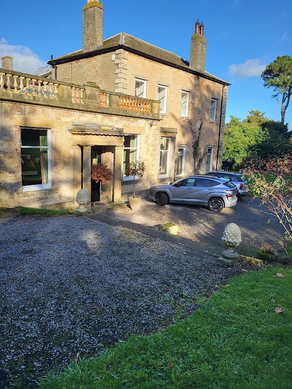 The Middleham House