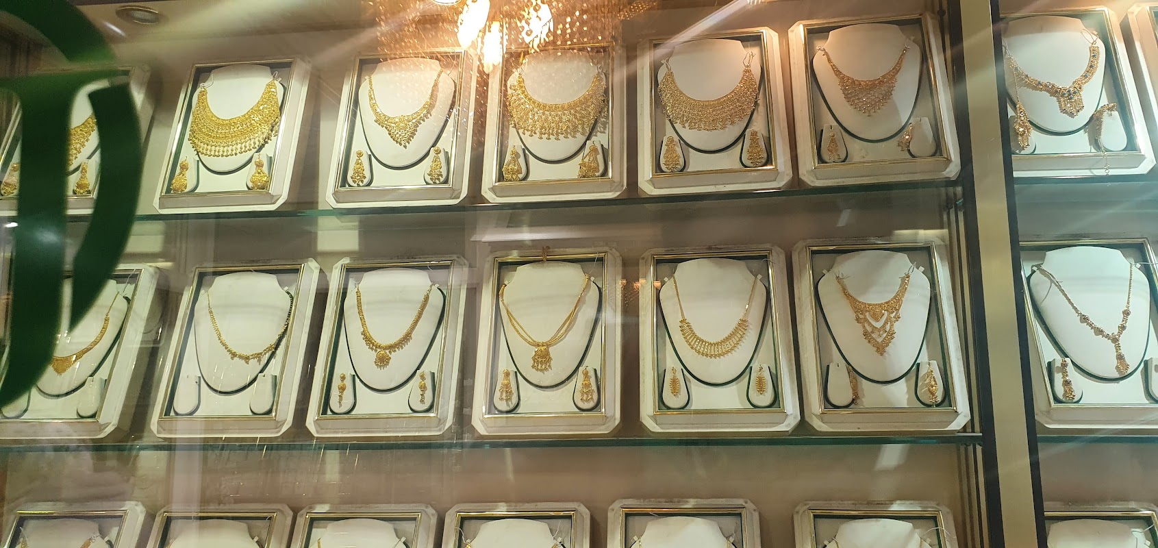Furyaal Jewellers