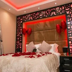 Aphrodite Suites Huddersfield, Mirfield, Yorkshire