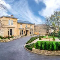 Aphrodite Suites Huddersfield — photo 9