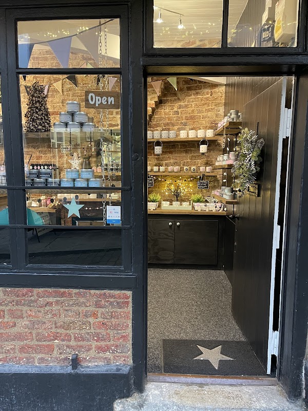 THE DRUNK CANDLE COMPANY