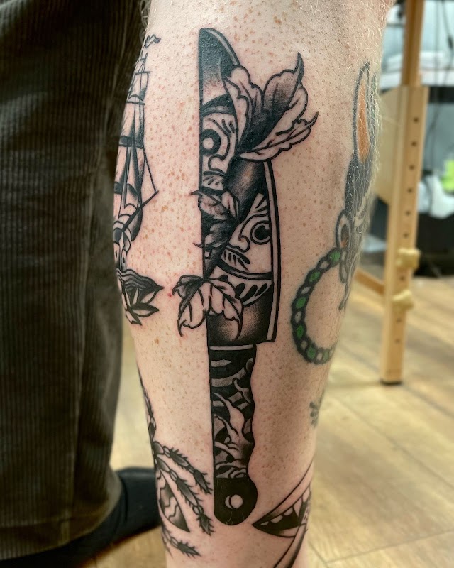 Hidden Street Tattoo Club
