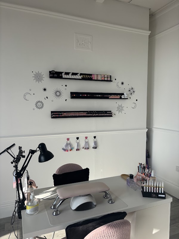 Butterfly Beauty Room