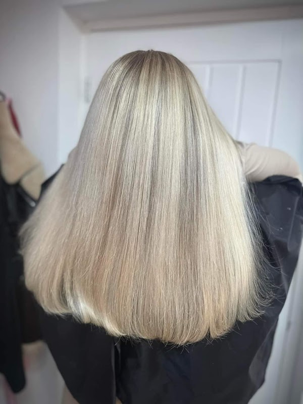 Paisley-moos hair and beauty