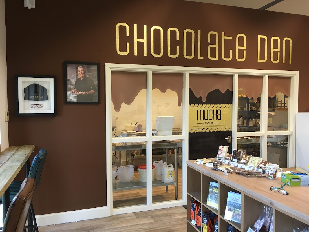 Cafe Mocha, Aske in richmond
