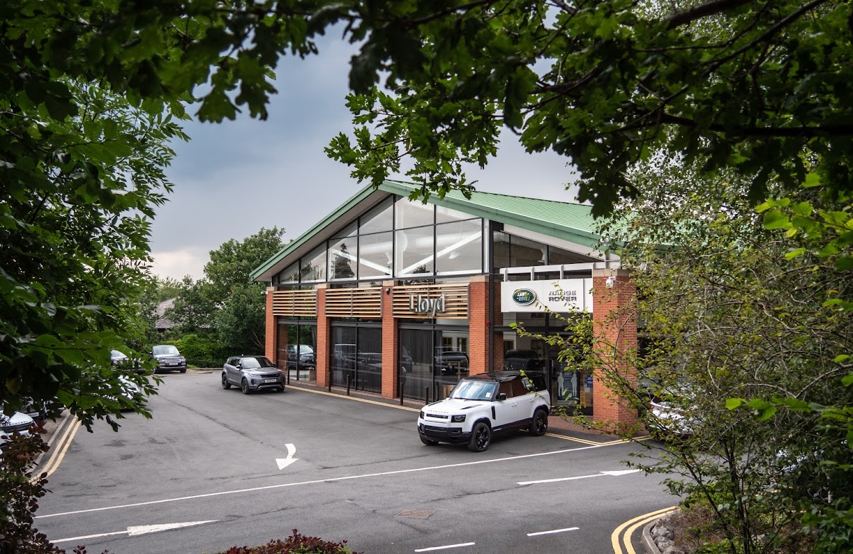 Lloyd Land Rover Ripon