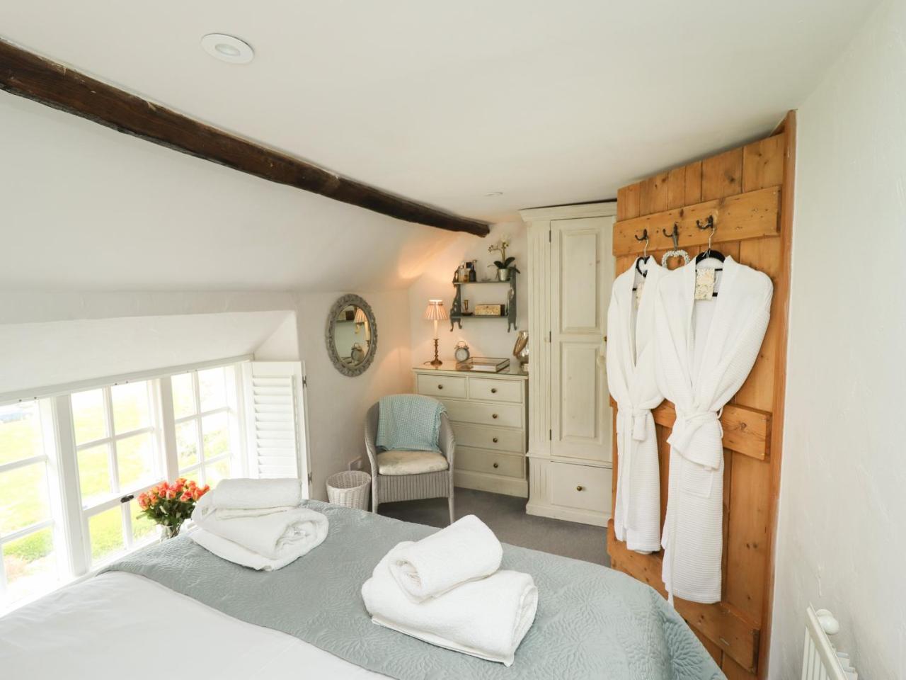 The Cottage — photo 3