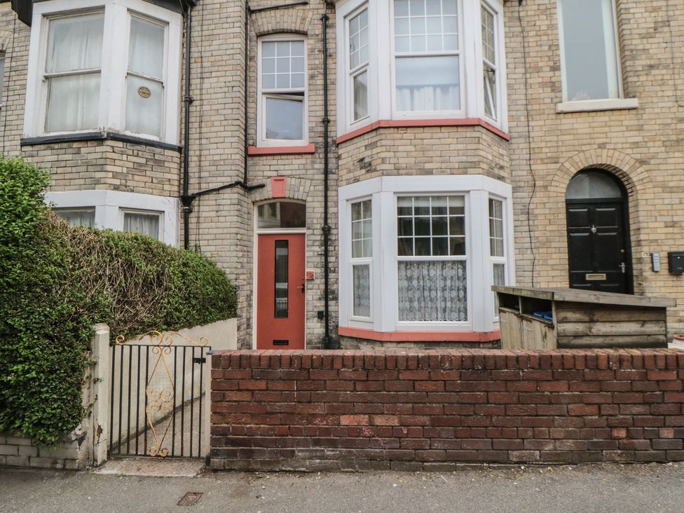 170 Victoria Road — photo 11