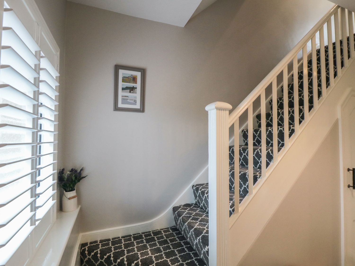 25 Victoria Park Avenue — photo 10