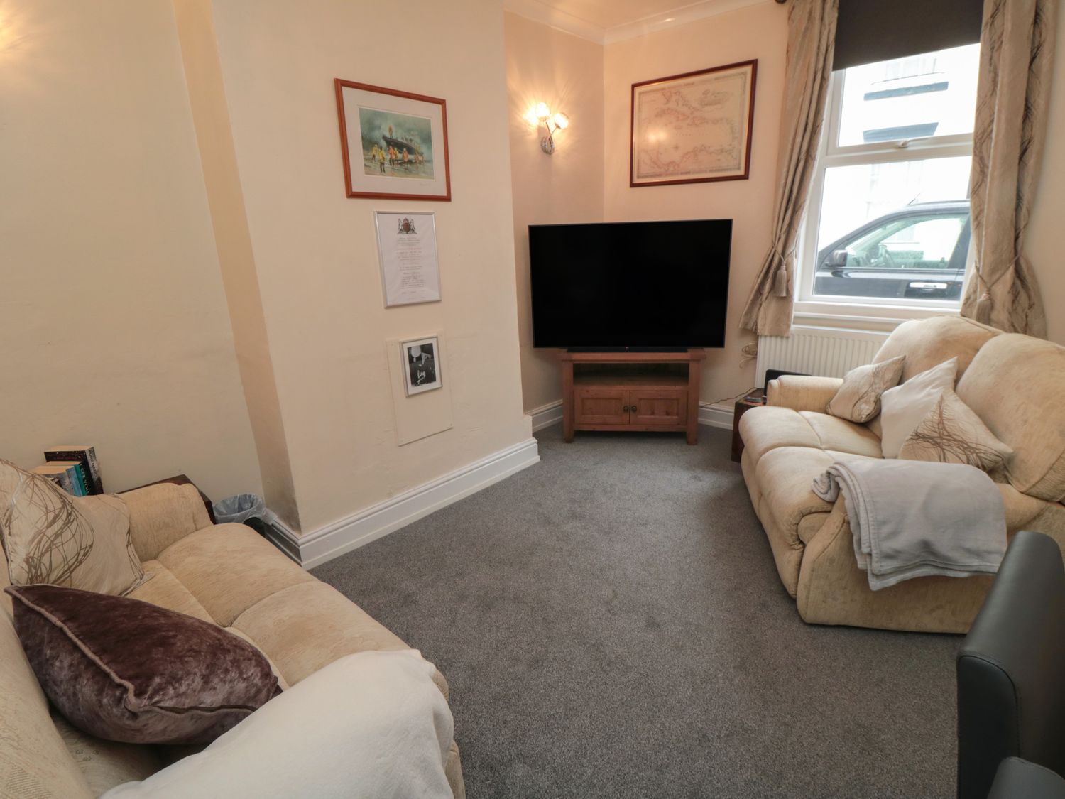 Dickie Hoy's Cottage — photo 3