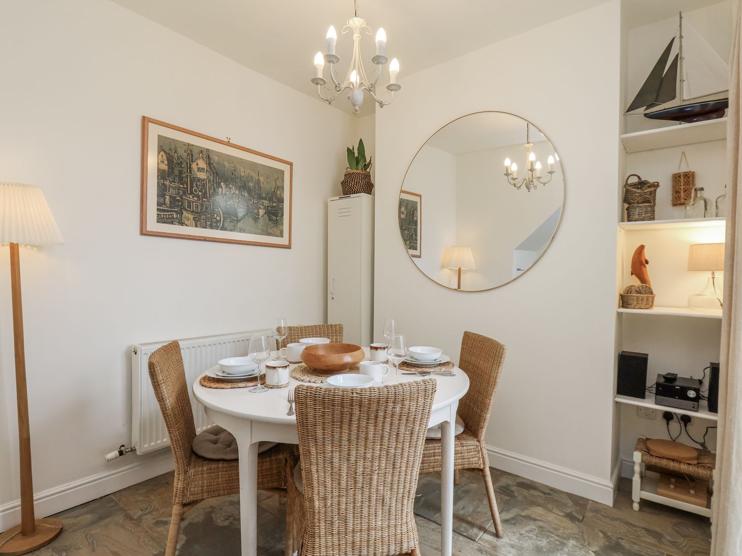 Launcher's Cottage — photo 6