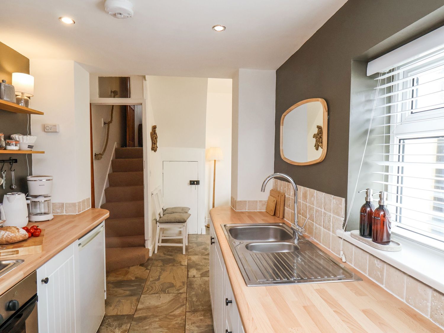 Launcher's Cottage — photo 10