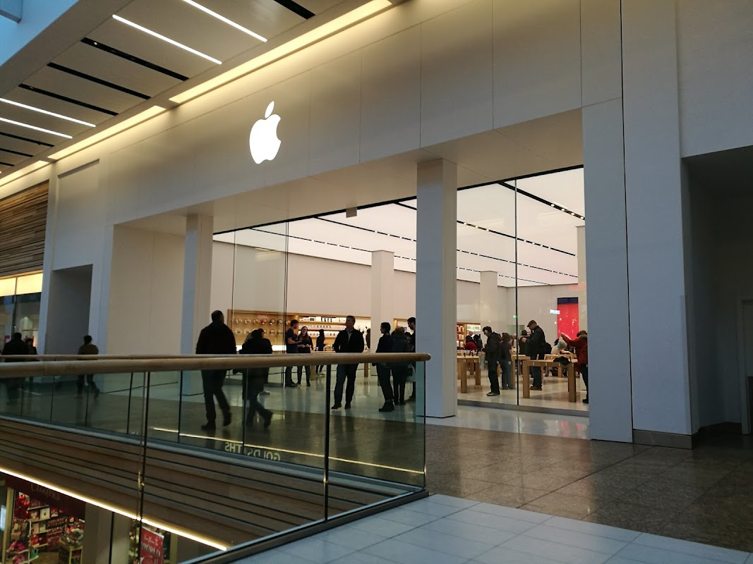 Apple Meadowhall