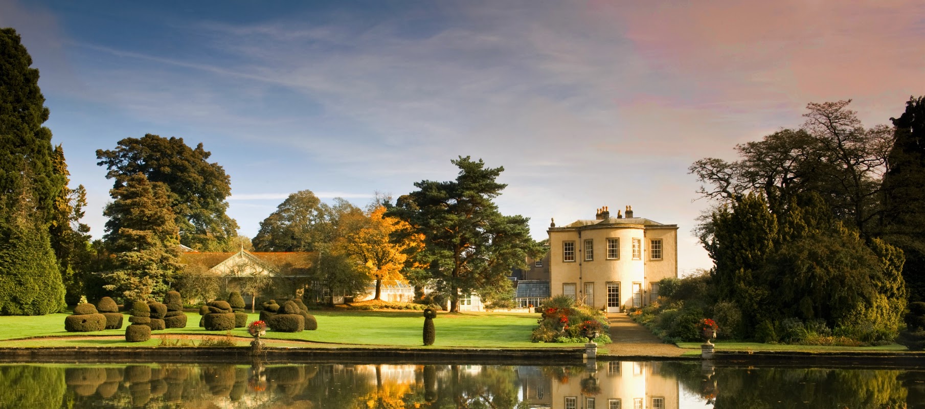 Thorp Perrow - Arboretum and Bird of Prey & Mammal Centre