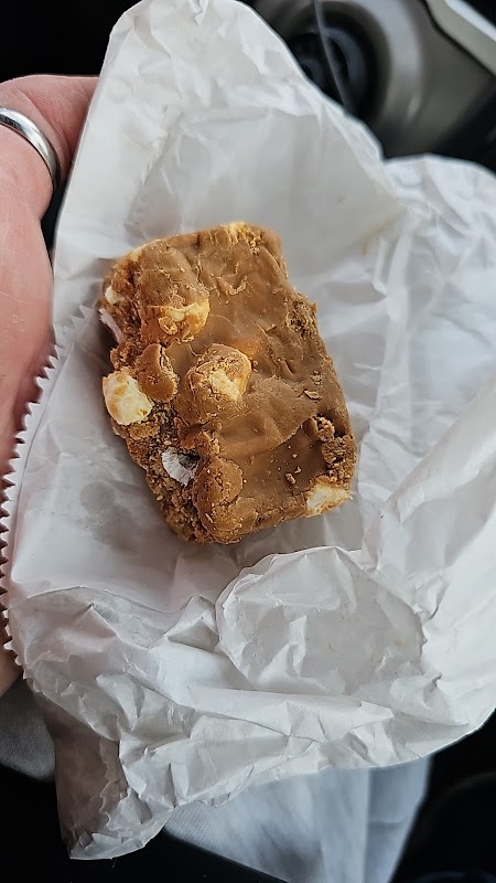 Julie's Hopgrove Bakery - Bakers in stockton on the forest