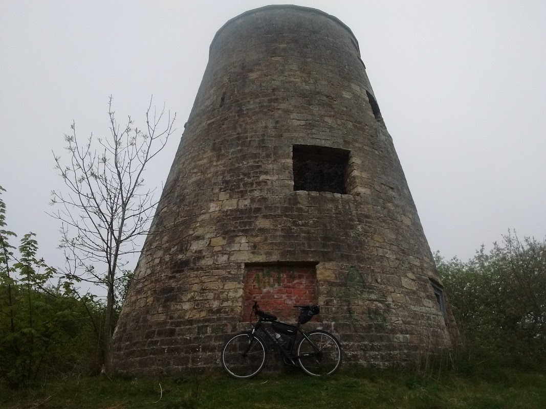 Tadcaster Windmill - historic-sites in tadcaster